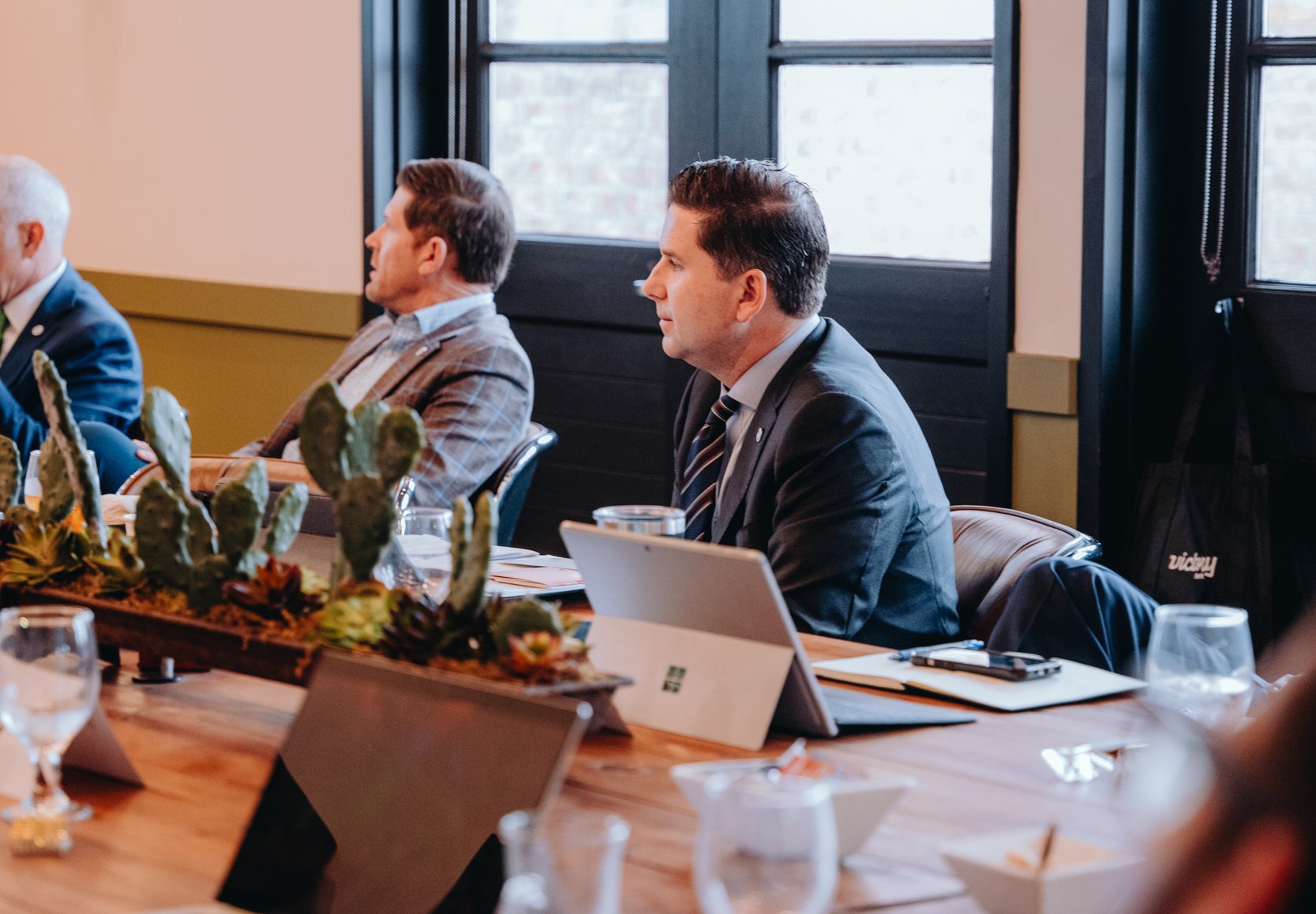 VBMeeting-02028